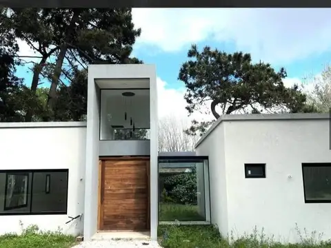 Los Pensamientos 300