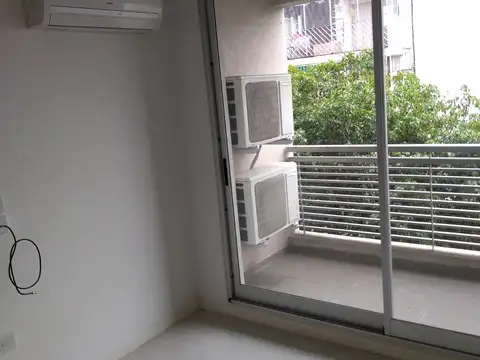 Departamento en Alquiler en Flores, $ 830.000