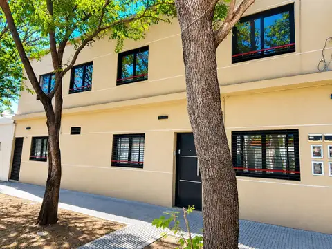 OPORTUNIDAD UNICA VENTA 4 DEPARTAMENTOS 2 AMBIENTES EN BLOCK INVERSION