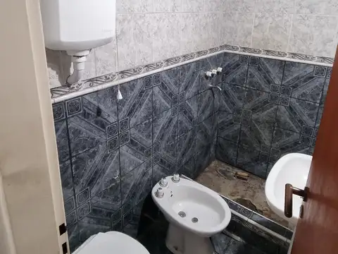 Casa en Alquiler con 1 cochera