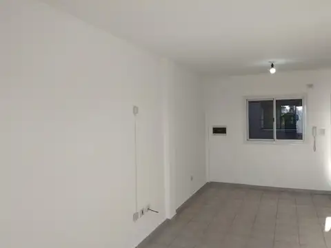 DEPARTAMENTO 1 AMBIENTE - VILLA RÍO ARAZA, RESISTENCIA