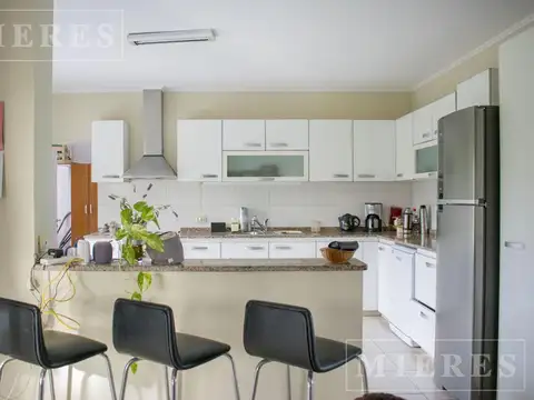 Casa en alquiler temporario en Roble Joven