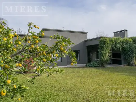 Casa en alquiler temporario en Roble Joven, Patricias Argentinas 3796