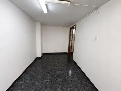 Local en Alquiler en Mendoza, $ 1.500.000