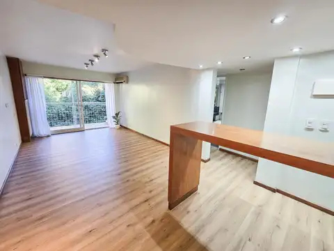 Venta Departamento 3 amb con coch y baulera en Acassuso