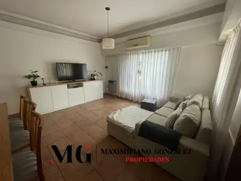 Casa en venta - Longchamps