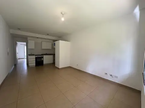 Departamento en Alquiler en Bella Vista, $ 690.000