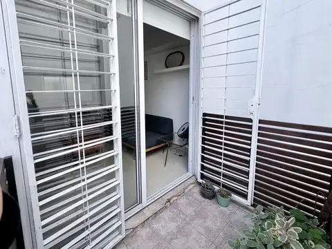 Depto Tipo Casa 2 ambientes con 2 baños