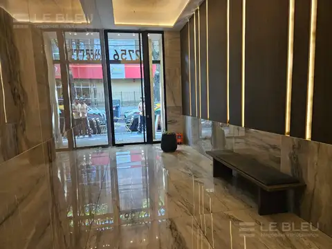 VENTA  OFICINA O DEPARTAMENTO PARA VIVIENDA A ESTRENAR BALCON AL FRENTE EN FLORES