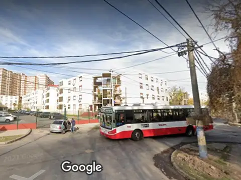 Alem 2100, Piso 2°