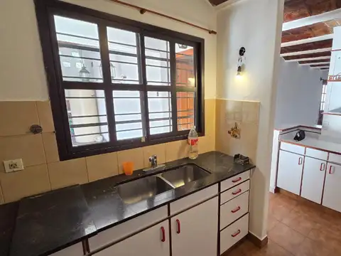 Ph tipo casa con cochera apto credito, Ubicado en Garona 1400, Lomas de Zamora