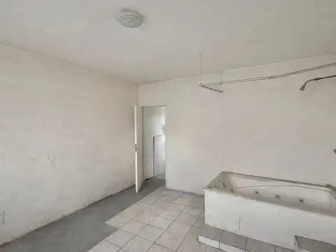 Avenida Entre Ríos 1600