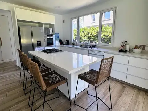 Casa en Alquiler Temporal A Estrenar