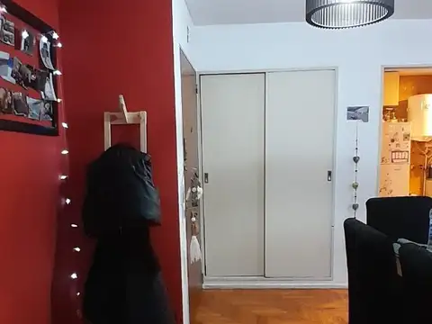 DEPARTAMENTO A MTS DE AV CENTENARIO