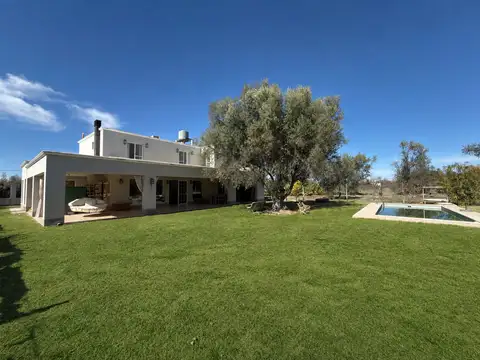 Casa en Venta de 4 dormitorios