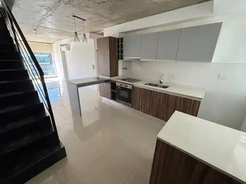 Departamento en Alquiler de 6 ambientes