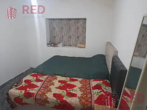 Casa 8 ambientes con 1 baño