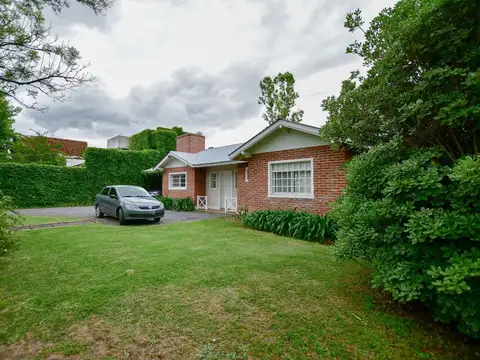 Casa en Venta en City Bell, USD 190.000