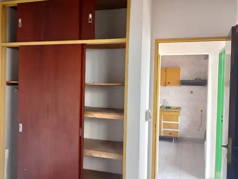 Depto Tipo Casa 2 ambientes con 1 baño