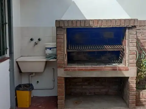 Depto Tipo Casa en Alquiler de 1 dormitorio