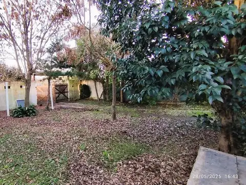 CASA EN VENTA - LISANDRO  OLMOS