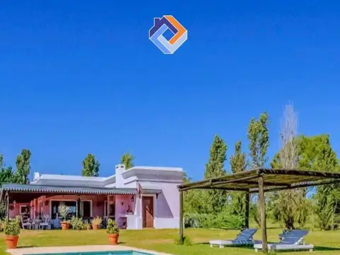 Casa en chacra de Oliva