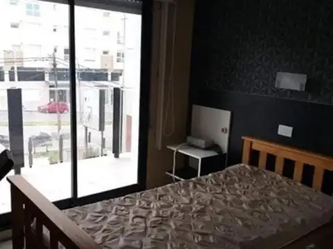 Av Fortunato De La Plaza 1800