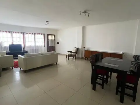 Casa en Venta en General Pacheco, USD 240.000