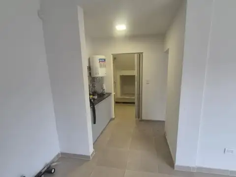 Local en Alquiler en Bella Vista, $ 550.000