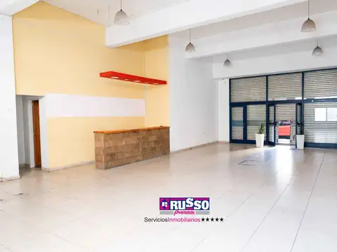 Alquiler local 200m² San Justo