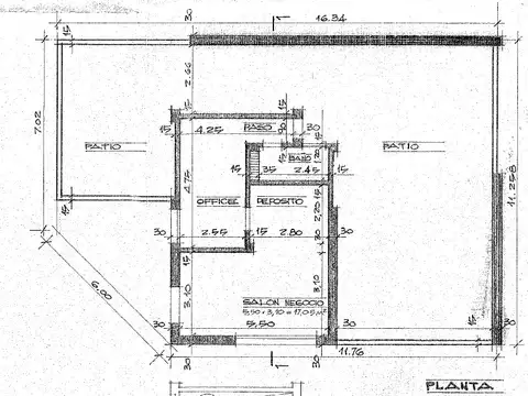 Excelente terreno, con posibilidad de uso para vivienda a refaccionar o comercio