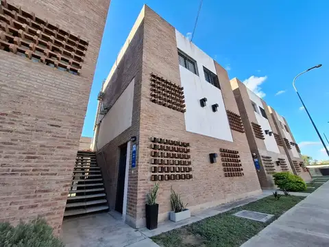DEPTO 2 DORM PB COCHERA SMATA MAS CUOTAS
