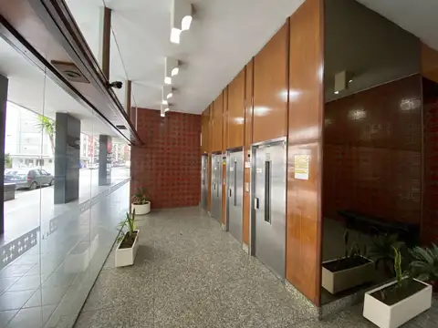 COCHERA CUBIERTA CON SEGURIDAD 24 HS - NOGAMAR