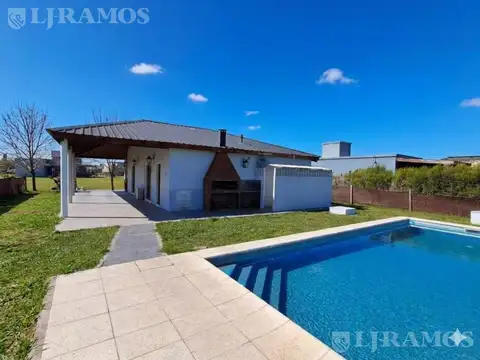 Casa en San Sebastián área 1 MB