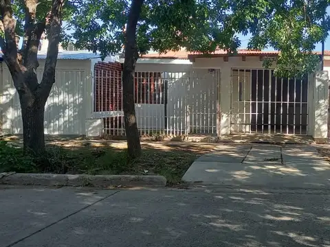 VENDO CASA + DEPTO SAN RAFAEL MENDOZA