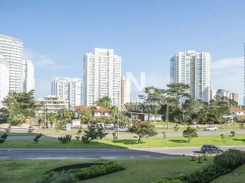 Gran departamento con hermosas terminaciones.