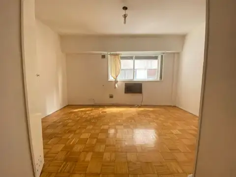 Alquiler Monoambiente Cocina y Baño Refaccionado