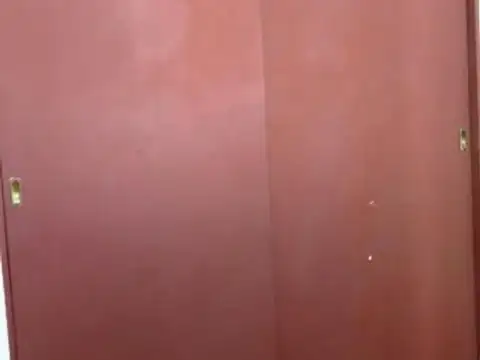 Dto. de 2 ambientes con balcón - Muy Luminoso