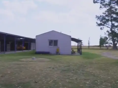 Venta de Campo, Estancia  - 94 hectáreas con cancha de polo profesional