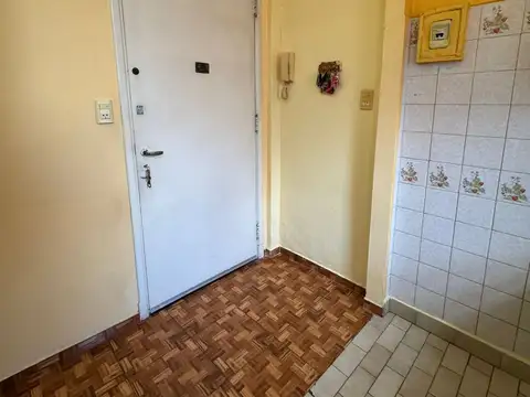 Depto Tipo Casa en Venta 50 años