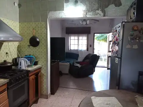 Casa en Venta en Burzaco, USD 57.000