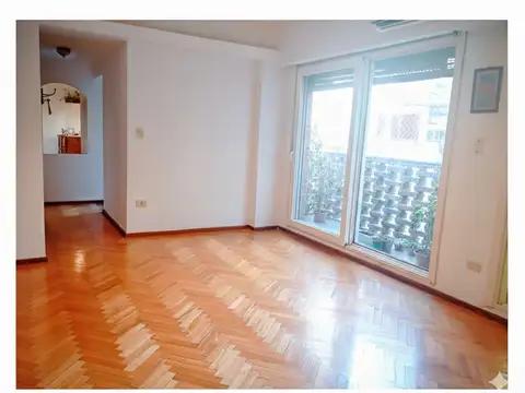   REBAJADO   - Terraza Propia en un 3er Piso con Ascensor. 4 Ambientes