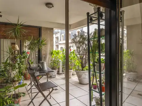 Montevideo 1600, Piso 5