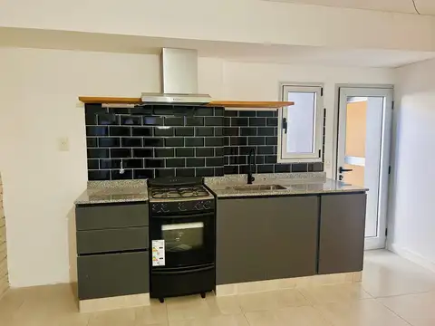 Depto Tipo Casa 3 ambientes con 1 baño