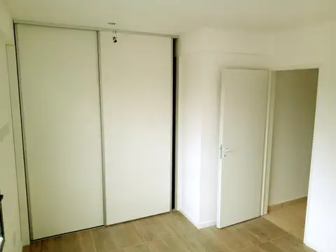 DEPARTAMENTO 2 AMBIENTES A ESTRENAR CON BALCON AL FRENTE. SIN EXPENSAS. ANTICIPO Y SALDO EN CUOTAS.