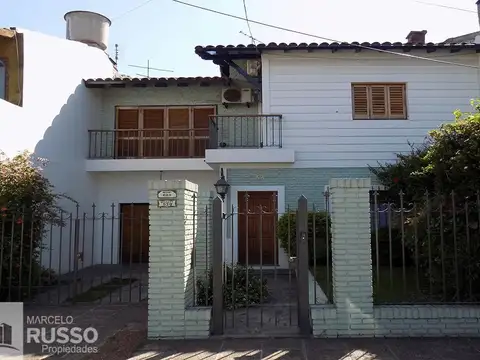 IMPECABLE CHALET 5 AMBIENTES