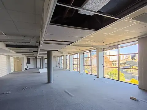 Oficina en Alquiler 20 años