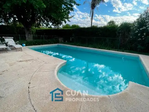 Casa en Venta en El Establo, USD 370.000