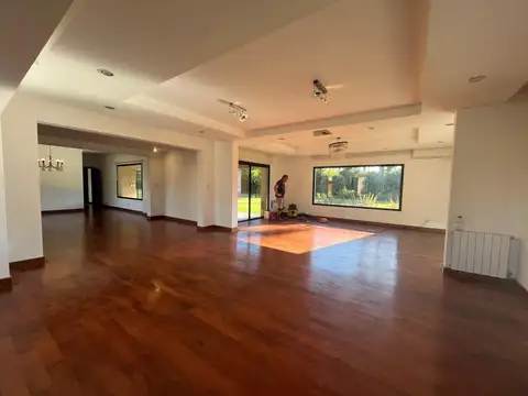 Casa en Venta de 5 dormitorios