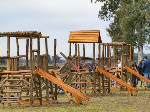 Terreno en Venta 30  mts Fondo